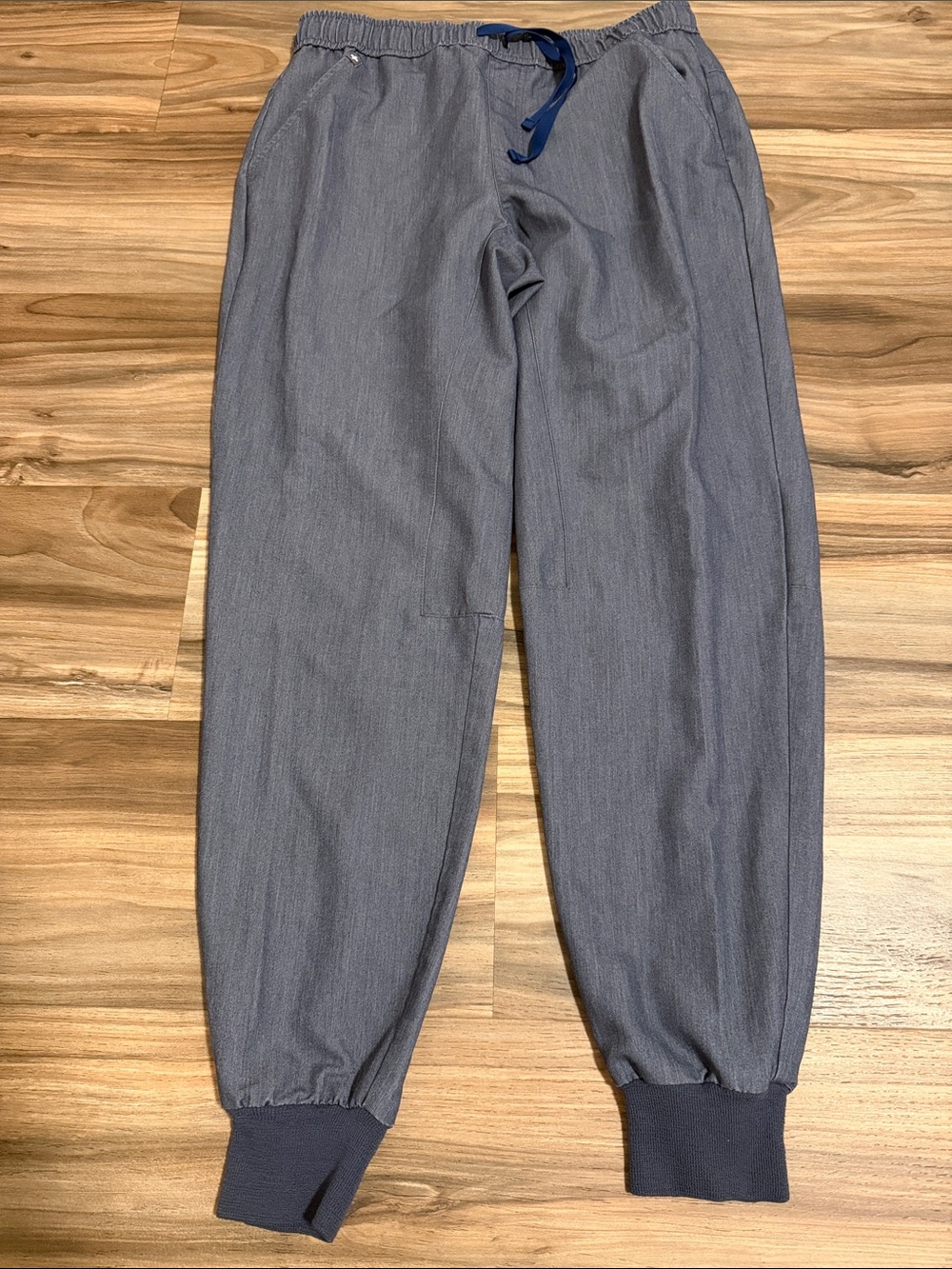 FIGS Zamora Jogger Scrub Pants Women M Technical Collection Blue Faux Denim